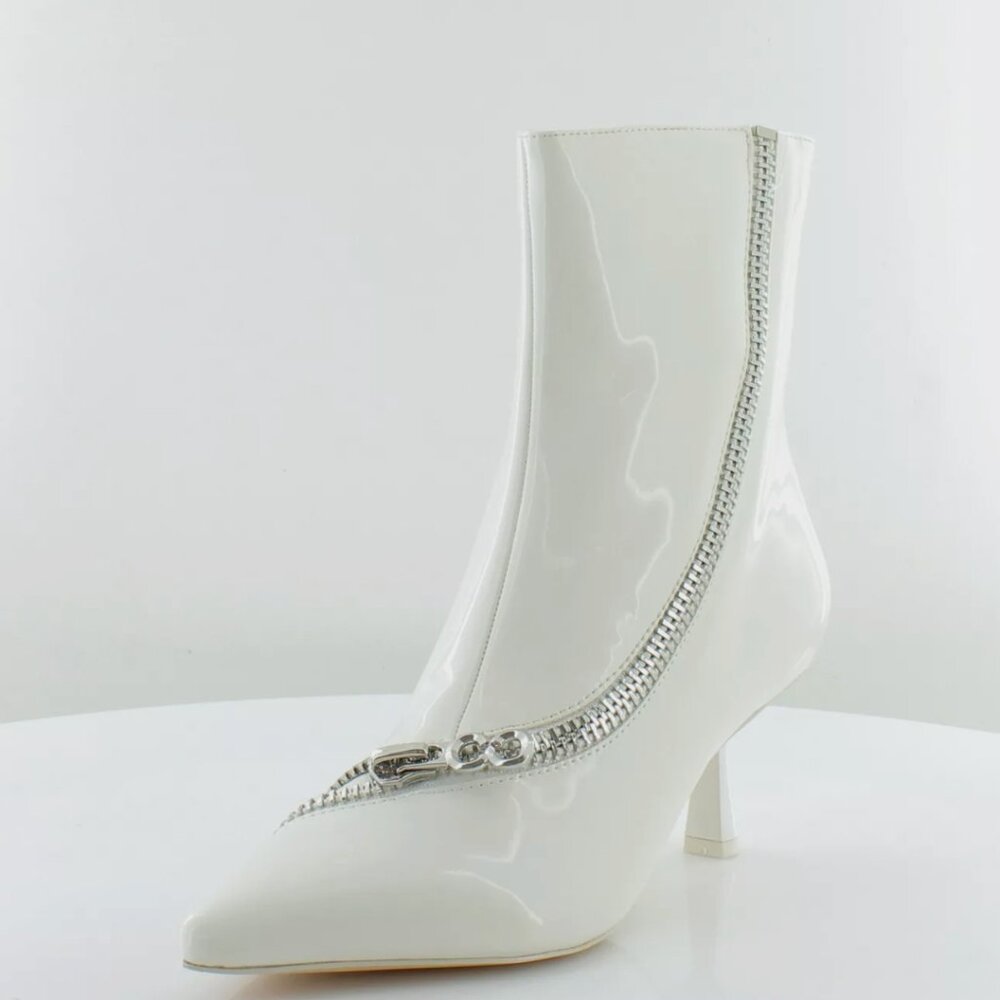 NEW Circus by Sam Edelman Sia Boots White Patent Pointed Toe Chain Detail